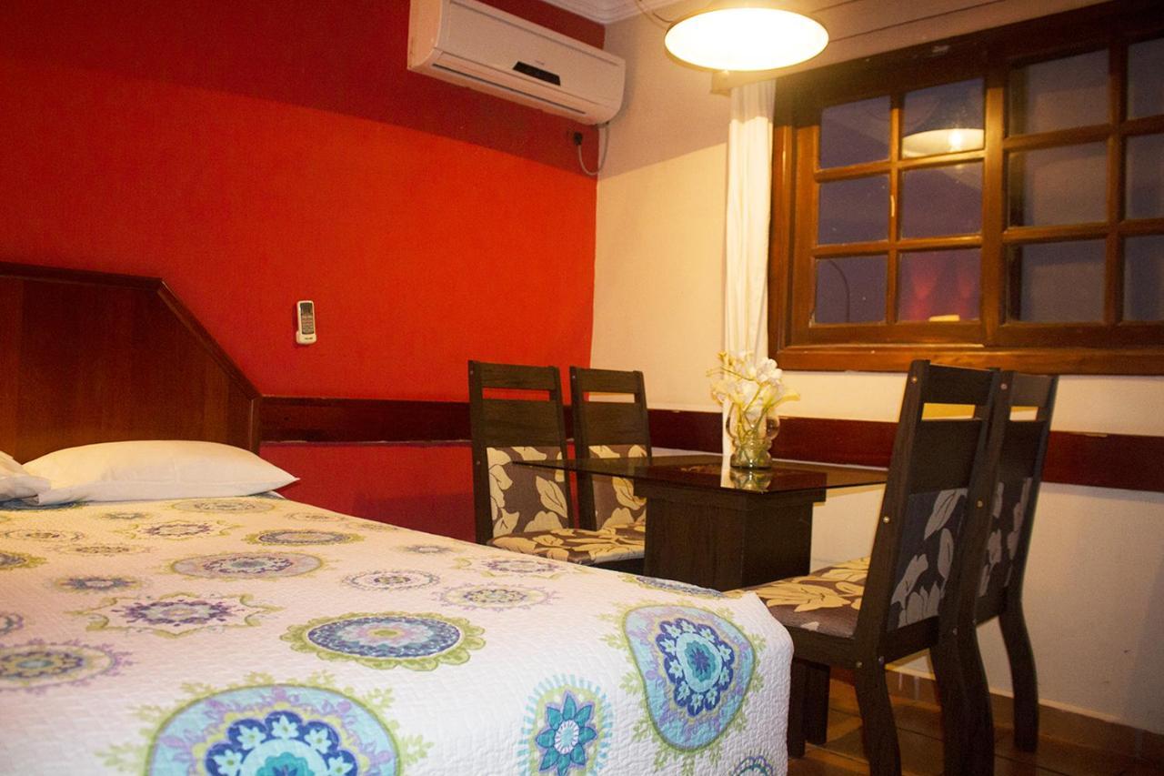 El Pantanal Hotel & Resort Puerto Quijarro  Екстериор снимка